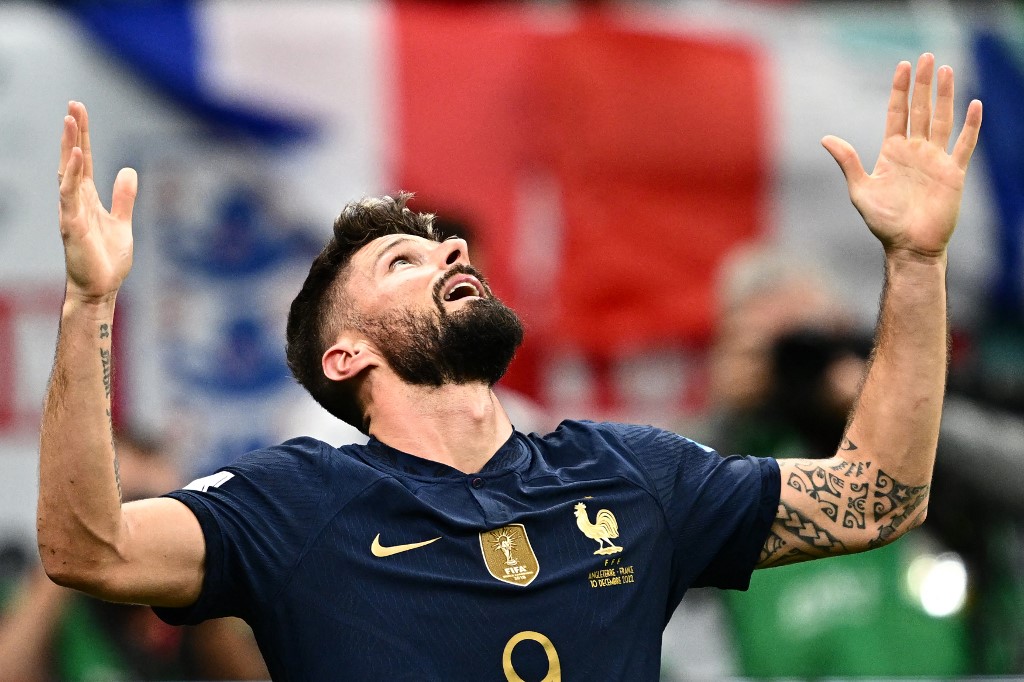Francia gana a Inglaterra y sigue su camino hacia su segundo Mundial consecutivo