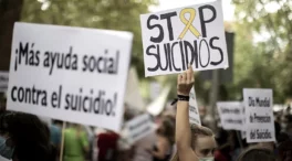 Récord de suicidios en 2022: los expertos exigen a Sánchez que apruebe un plan nacional