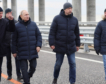 Putin cruza en coche el puente de Crimea en su primera visita a la zona desde la explosión