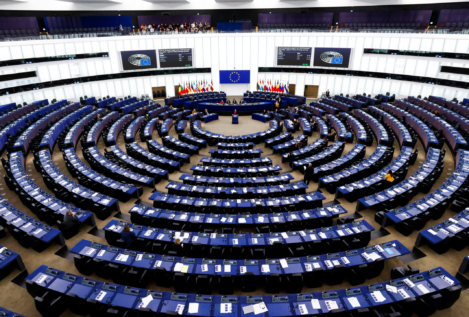 Bruselas pide tolerancia cero contra 'Qatargate' en la Eurocámara para restaurar la confianza