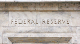 La Fed sube tipos en 50 puntos básicos y cierra el año con siete incrementos