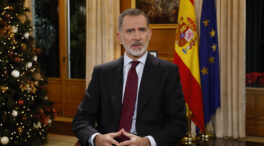 Felipe VI pide a las instituciones actuar con "respeto a la Constitución" y reivindica una España unida que decida su propio destino