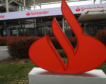 El Santander capta la mitad de clientes en España tras huir de la guerra de los depósitos