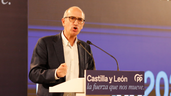 Dimite Javier Iglesias, el presidente del PP de Salamanca