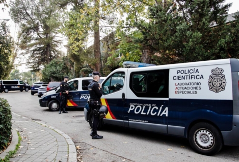 La Embajada de Ucrania en Madrid recibe un sobre con restos de sangre y un ojo de animal