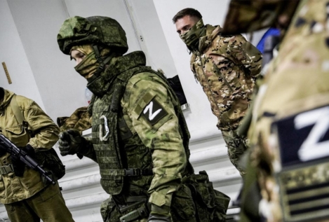 El Kremlin exige a Ucrania ceder a Rusia los territorios anexionados para negociar la paz