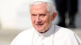 Benedicto XVI, el papa teólogo que no logró vencer a los cuervos