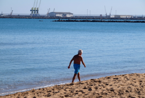 La llegada de inmigrantes por mar se dispara en Melilla y vuelve a niveles de 2019