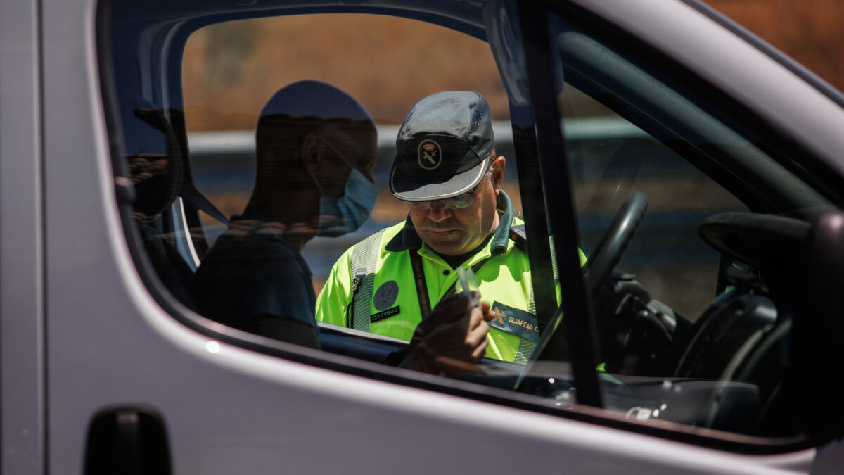 Por qué nadie quiere ser guardia civil de Tráfico: 650 agentes dejan la unidad en cinco años