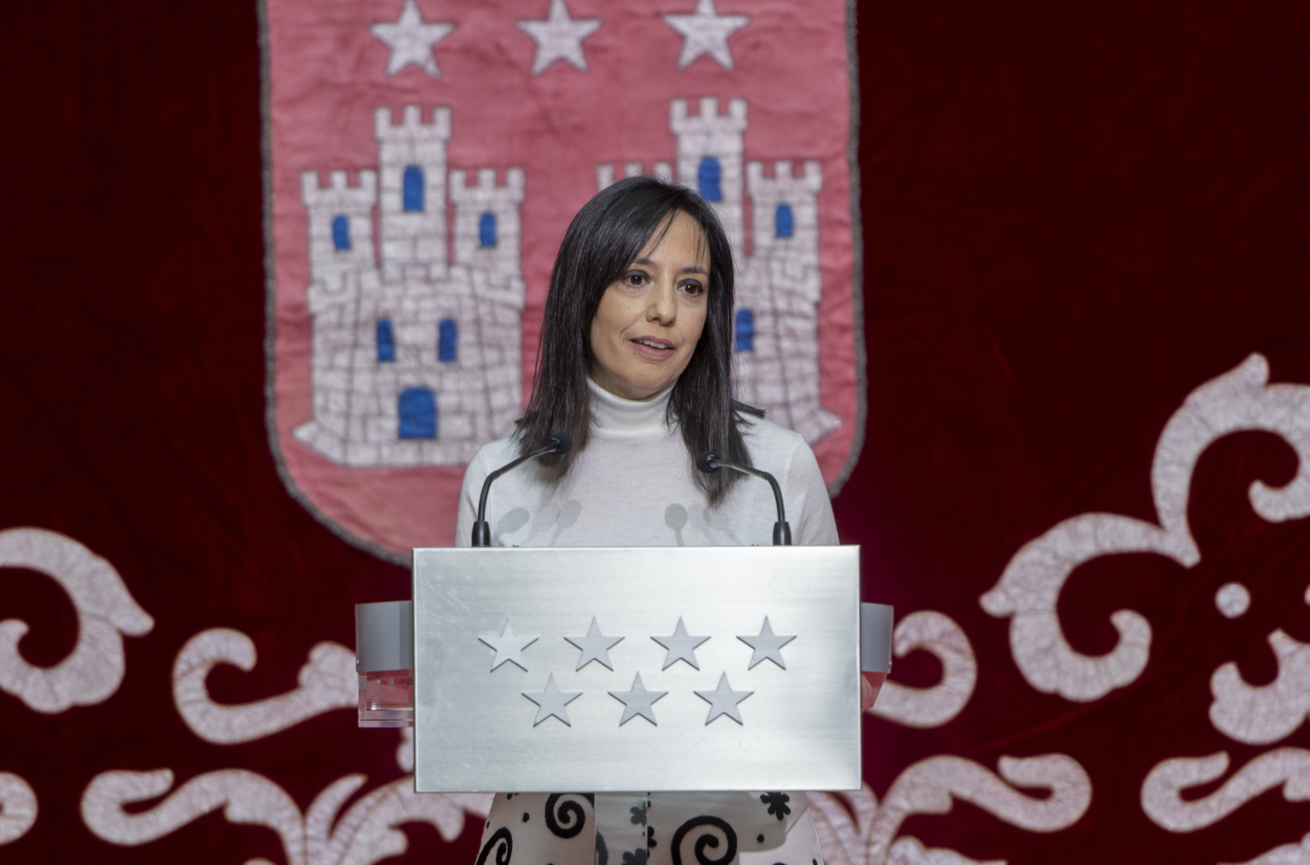 Un juez investiga por prevaricación a la delegada del Gobierno en Madrid