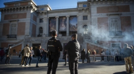 La Policía mantiene un operativo de vigilancia ante actos vandálicos como el del Prado