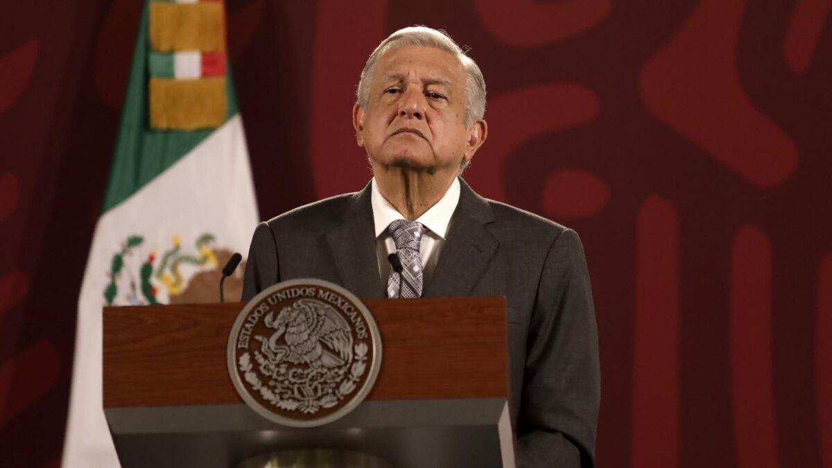 López Obrador vuelve a criticar a España un día después de la visita de cinco ministros a México