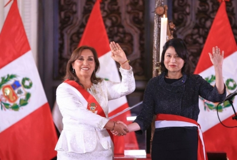 El Gobierno de Perú recuerda que Castillo está detenido por intentar dar un golpe de Estado