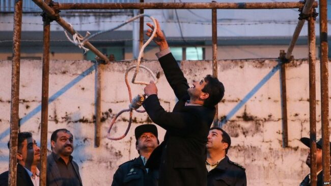 Al menos 43 personas esperan ser ejecutadas en Irán por participar en las protestas, según la 'CNN'