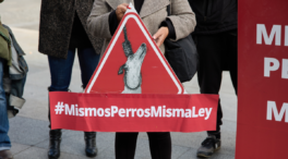 PP y PNV respaldan al PSOE para excluir a los perros de caza de la 'ley animal'