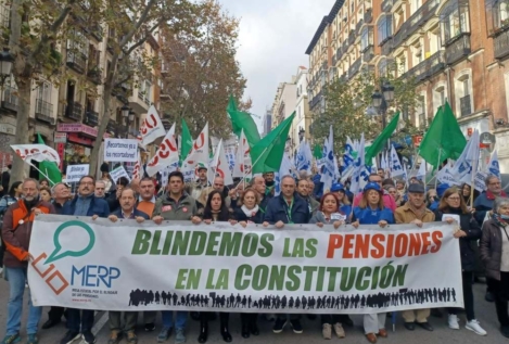 Los jubilados reclaman en las calles un blindaje de las pensiones en la Constitución