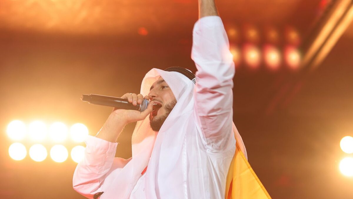 (VÍDEO) El reivindicativo discurso de Omar Montes en su concierto en Qatar: «¡Vivan las mujeres y el amor libre!»