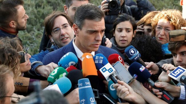 La Asociación de la Prensa de Madrid critica a Sánchez por no permitir preguntas en sus comparecencias