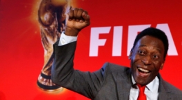 Pelé se encuentra «estable, consciente y sin nuevas complicaciones»