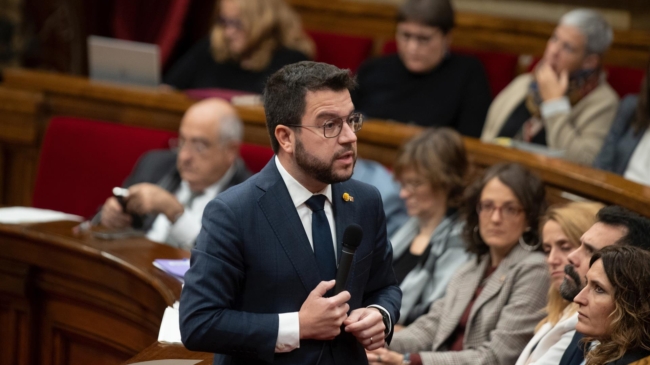 Pere Aragonès plantea ahora reformar la Constitución para celebrar un referéndum
