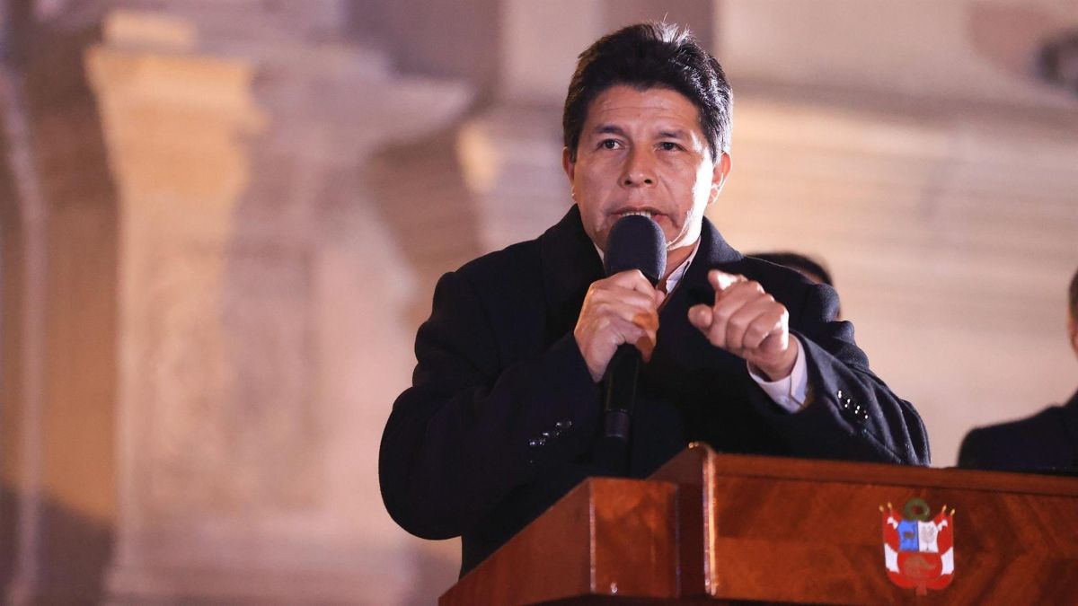 El Congreso de Perú someterá a debate la moción de censura contra el presidente Castillo