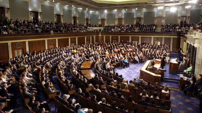 El Senado de Estados Unidos aprueba por consenso prohibir TikTok en dispositivos gubernamentales