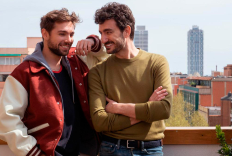 'Smiley': el último gran éxito español de Netflix es más que una comedia romántica gay