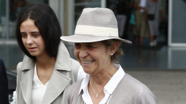 Victoria Federica calma las aguas con su madre en el día de su cumpleaños