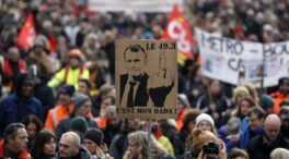 Protestas masivas en Francia contra la reforma de las pensiones de Macron: más de un millón de manifestantes pueden "bloquear el país"