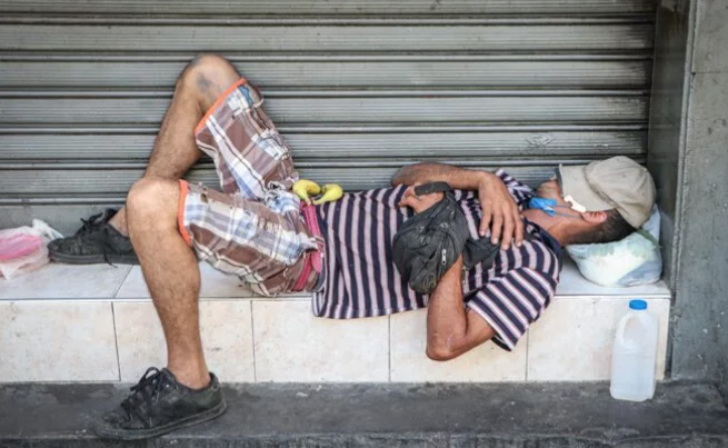 Dólar, inflación, petróleo y otro frenazo: qué esperar de la economía en Venezuela