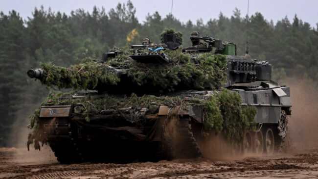 Alemania aplaza la decisión sobre el envío de tanques 'Leopard' a Ucrania