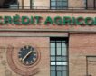 Crédit Agricole refuerza su financiera de consumo en España para dar créditos directos