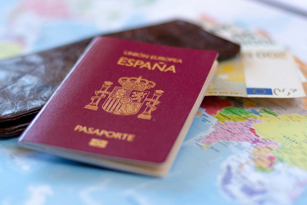 El pasaporte español, entre los cinco más poderosos del mundo para este 2023