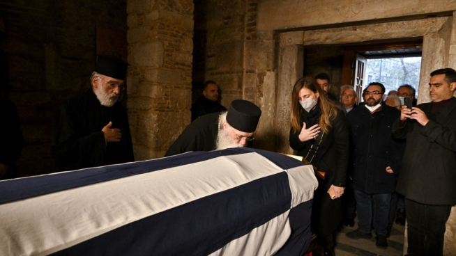 Miembros de las casa reales de toda Europa acuden al funeral de Constantino  de Grecia