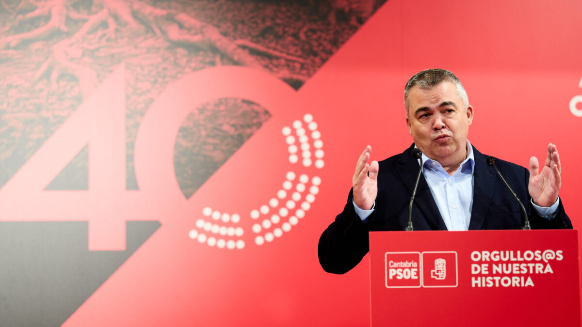 Ferraz advierte a los barones del PSOE ante las críticas recibidas: «Enfrentarse al Gobierno no le puede funcionar a nadie»