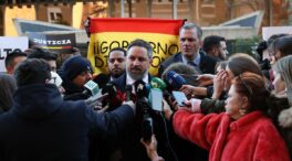 Abascal acusa a Génova pactar un «cordón sanitario» con el PSOE contra Vox