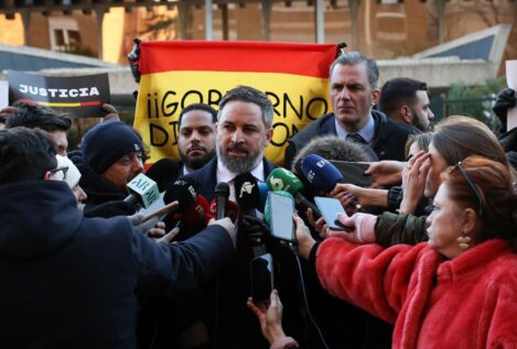 Abascal acusa a Génova pactar un «cordón sanitario» con el PSOE contra Vox