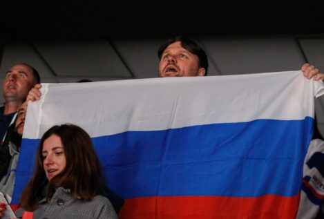 La organización del Abierto de Australia de tenis prohíbe exhibir banderas rusas y bielorrusas
