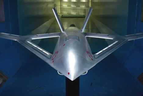El nuevo avión secreto de DARPA maniobra sin alerones y usa ráfagas de aire