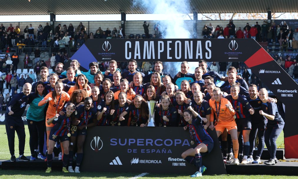 El Barça femenino se hace con la Supercopa por tercera vez tras derrotar a la Real Sociedad