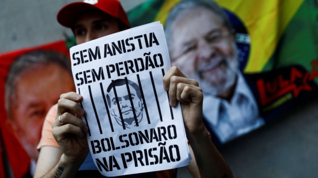 El Supremo autoriza a la Fiscalía a investigar a Bolsonaro por el asalto a las instituciones