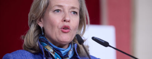 El Banco de España desmiente al Gobierno de Sánchez: los beneficios empresariales caen