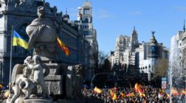 La manifestación contra Sánchez en Cibeles, en imágenes