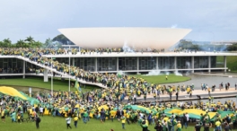 Simpatizantes de Bolsonaro invaden el Congreso y el palacio presidencial de Brasil