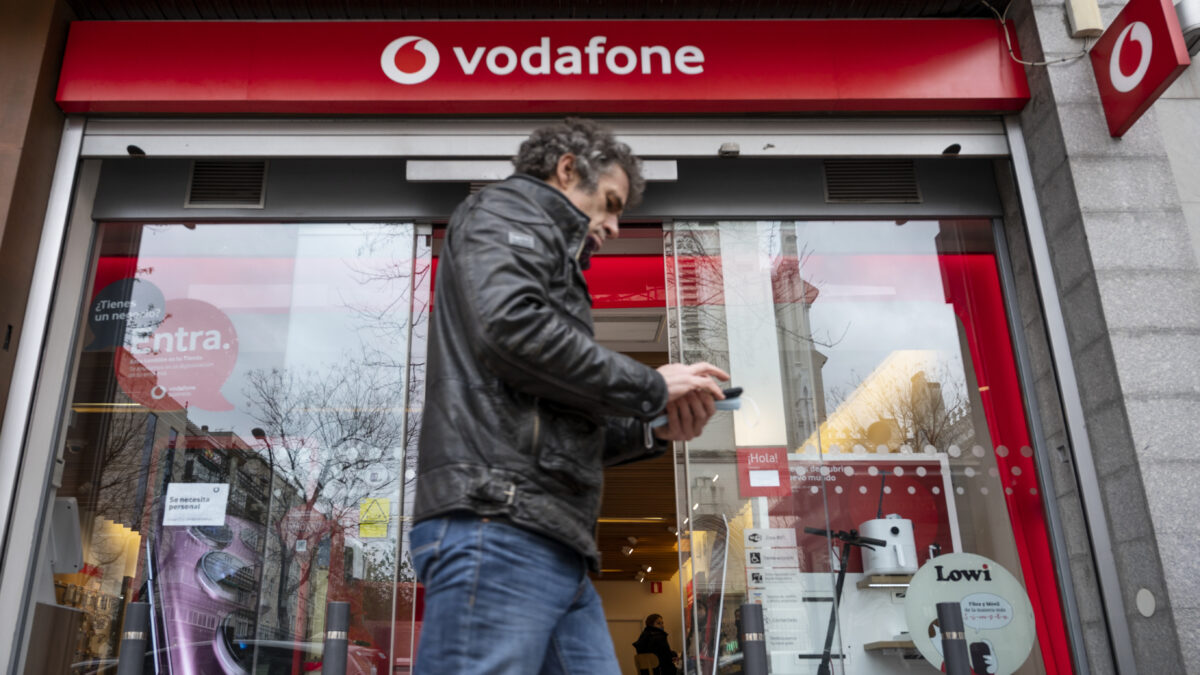 Los ingresos de Vodafone España caen un 2,3% en el primer trimestre de su año fiscal