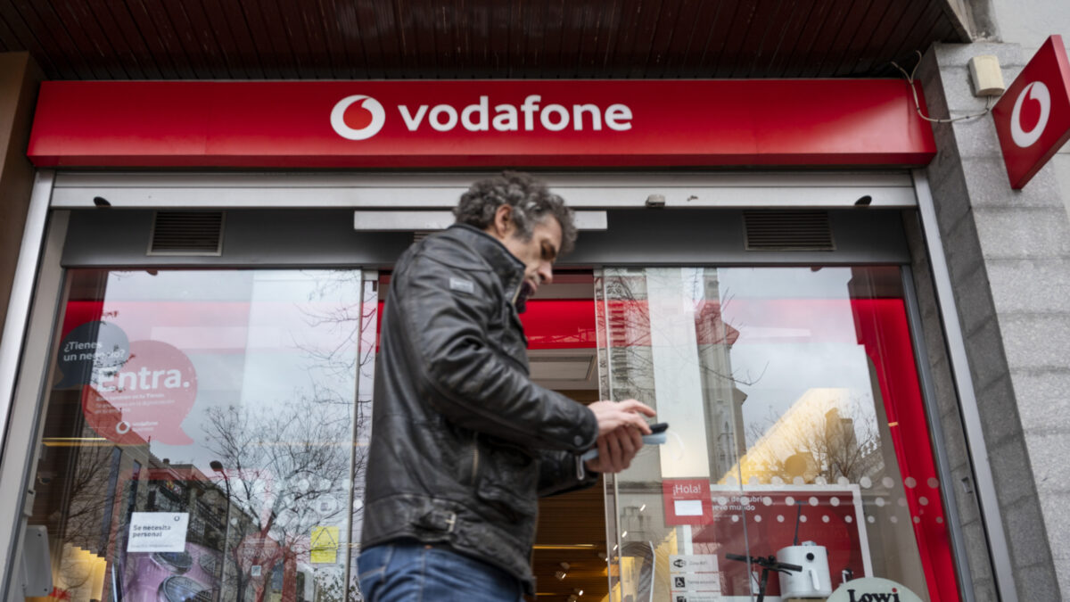 Los ingresos de Vodafone España caen un 2,3% en el primer trimestre de su año fiscal