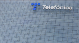 Telefónica se deja otros 100.000 clientes 'premium' en España en el último año