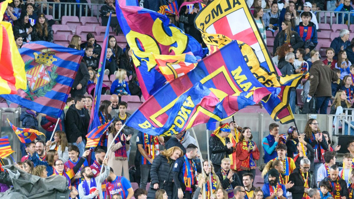 Madrid y Barça desatan la polémica por el ‘veto’ a las camisetas rivales en sus estadios