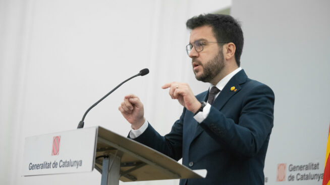 Aragonés critica en ‘Le Figaro’ la utilización política de la cumbre de Barcelona