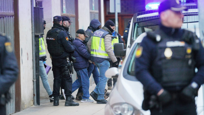 Golpe a los fugados en España: la Policía bate récords tras 'cazar' a 464 huidos de la Justicia